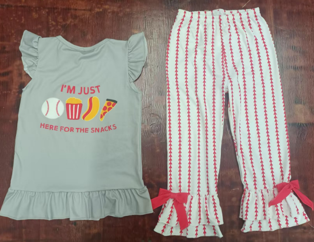 Preorder moq 5 Baby Girls Gray Flutter Sleeves Baseball Chip Top Red Stripe Ruffle Pant Set