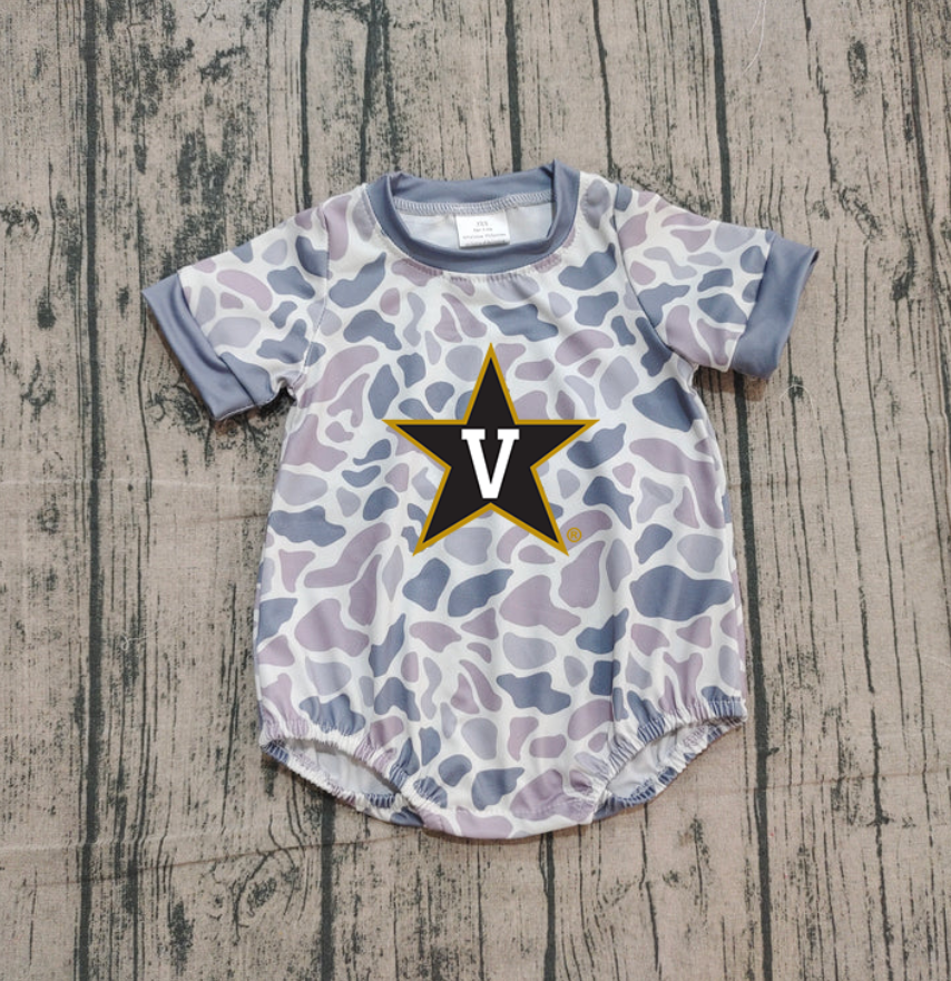 Preorder (moq 5)Baby Boys Grey Camo V Stars Team Rompers