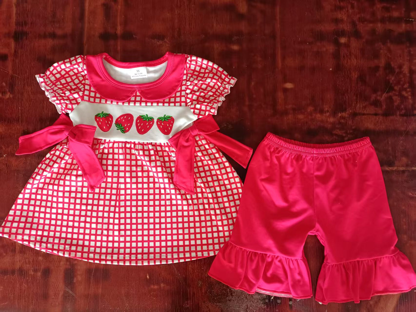 Preorder moq 5 Baby Girls Short Sleeves Red Plaid Strawberry Bows Tunic Ruffle Short Sets