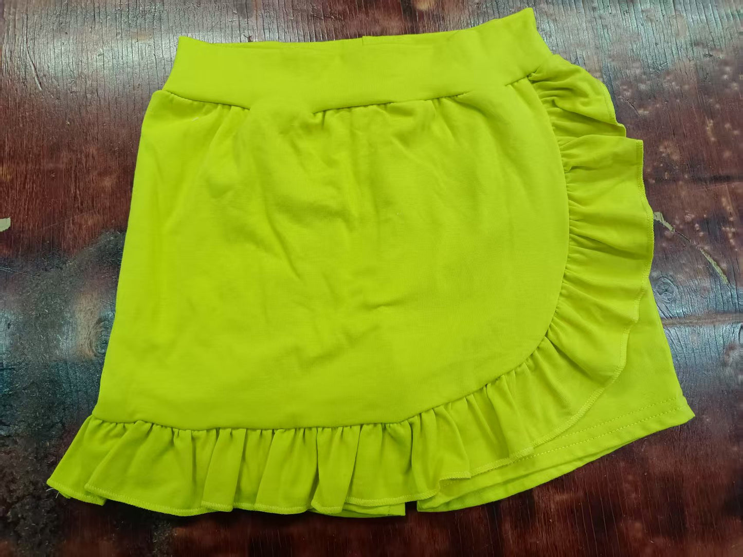 Preorder moq 5 Baby Girls Green Ruffle Short Skirts Bottoms