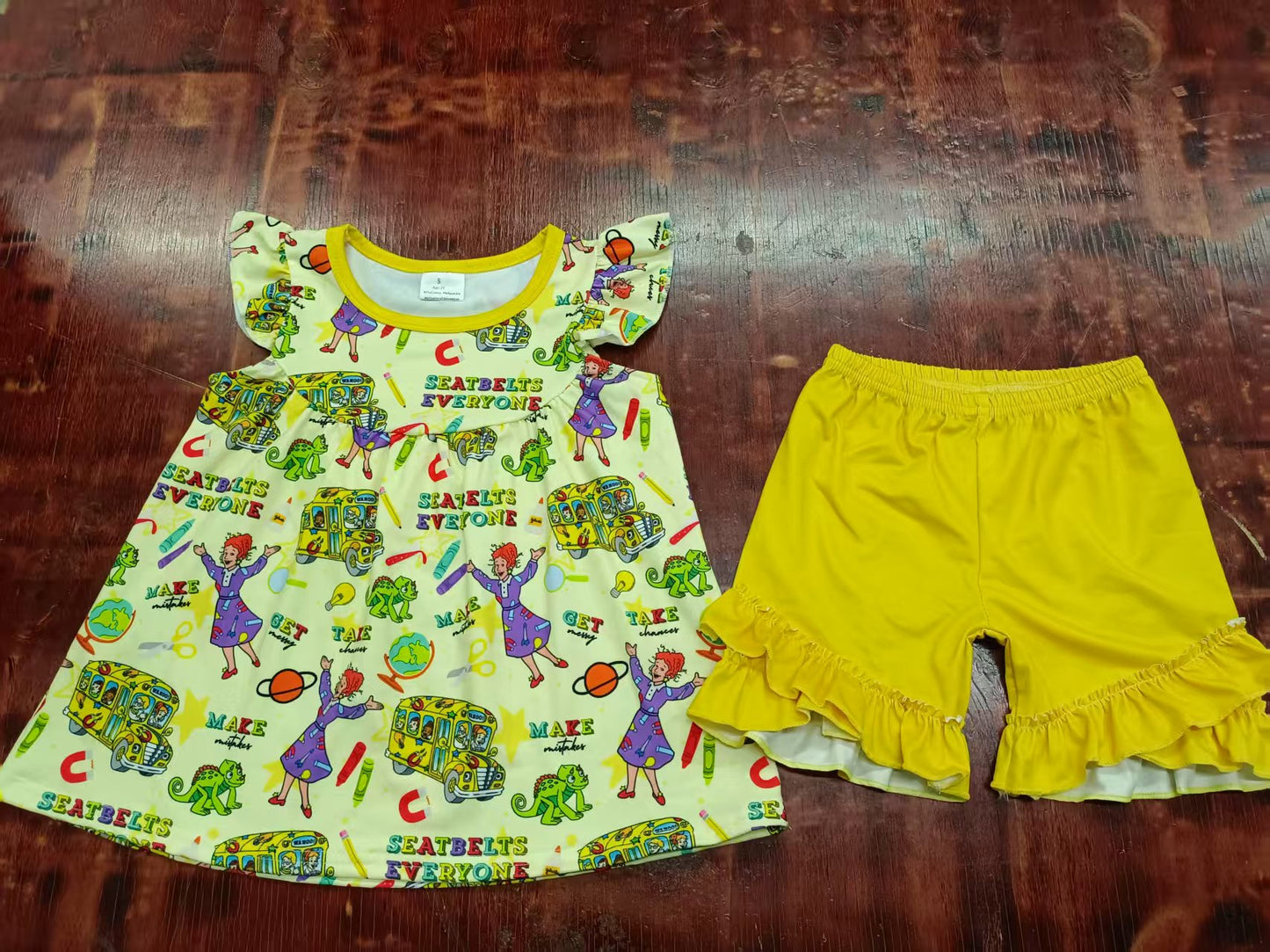Preorder moq 5 Baby Girls Yellow Flutter Sleeves Cartoon Back To School Tunic Ruffle Shorts Set