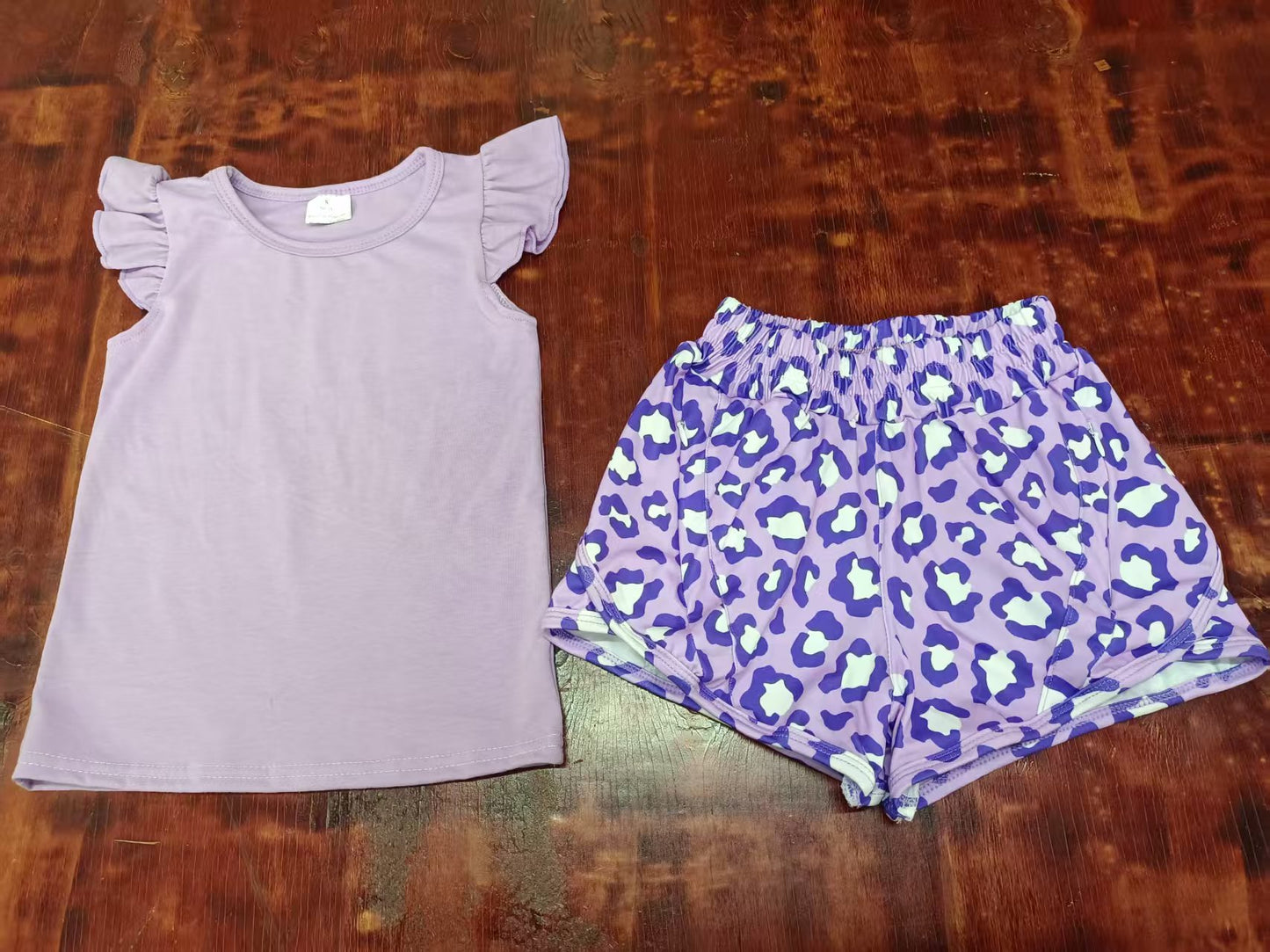 Preorder moq 5 Baby Girls Lavender Flutter Sleeves Top Leopard Ruffle Short Set