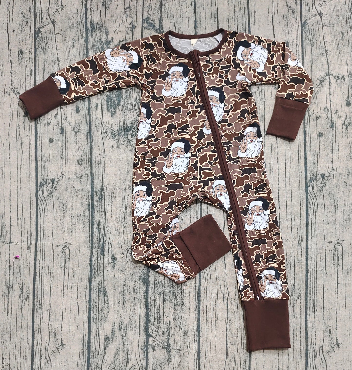 Preorder (moq 20)Baby Boys Bamboo Long Sleeves Brown Camo Santa Christmas Zipper Romper
