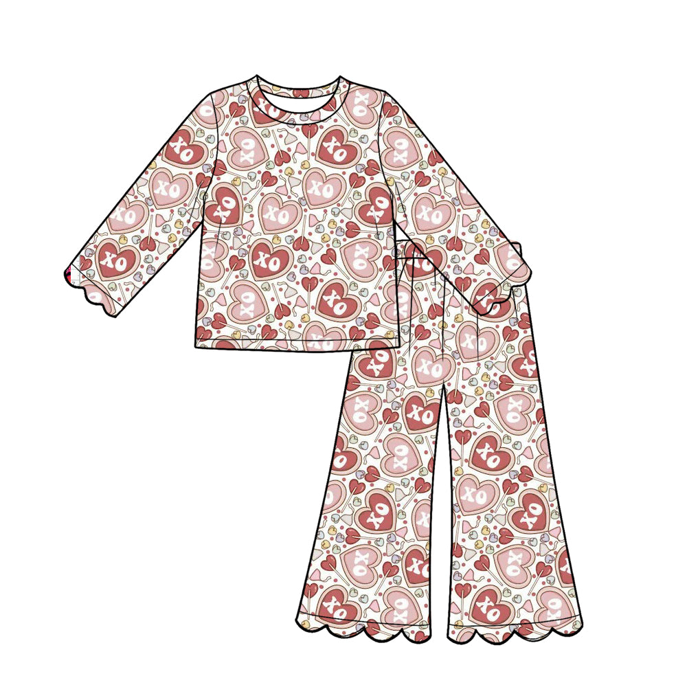 Preorder (moq 5) Baby Girl Clothes Valentine XOXO Heart Lollipop Print Long‑Sleeve Top Scalloped Flare Pants Set