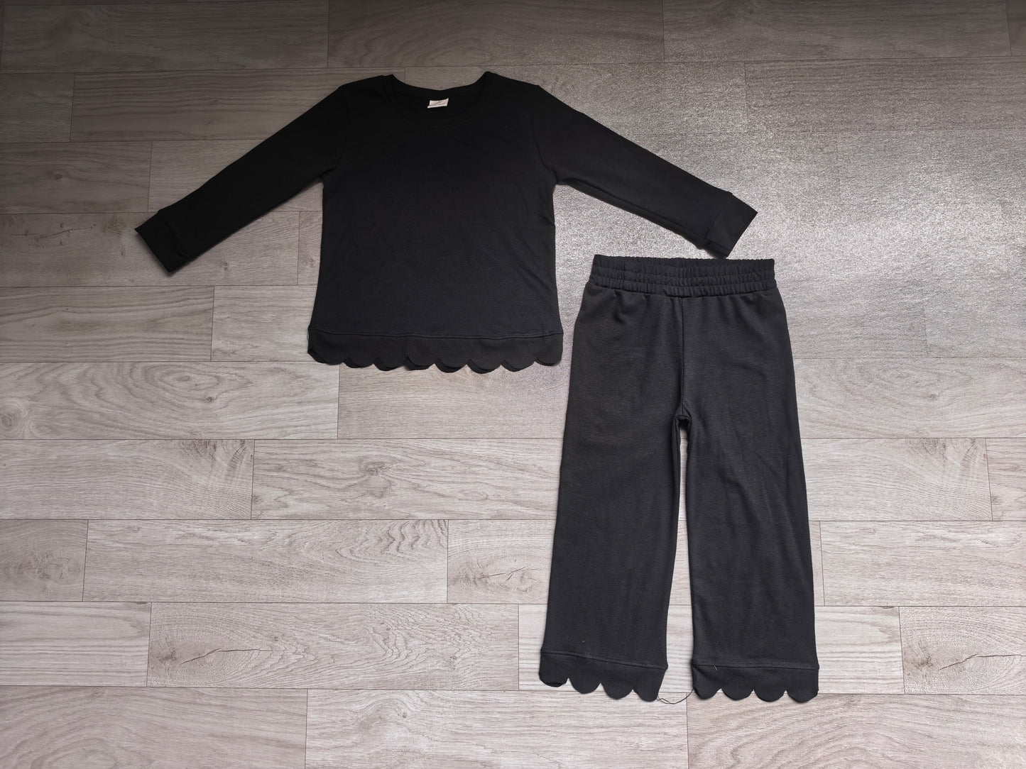Baby Girls Black Long Sleeve Top Pants Scallop Pajamas Clothes Sets