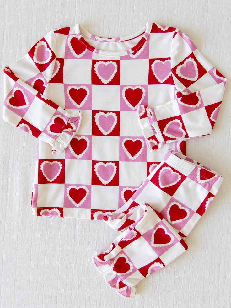 Preorder moq 5 Baby Girls Pink Hearts Checked Top Ruffle Pant Valentines Pajamas Set