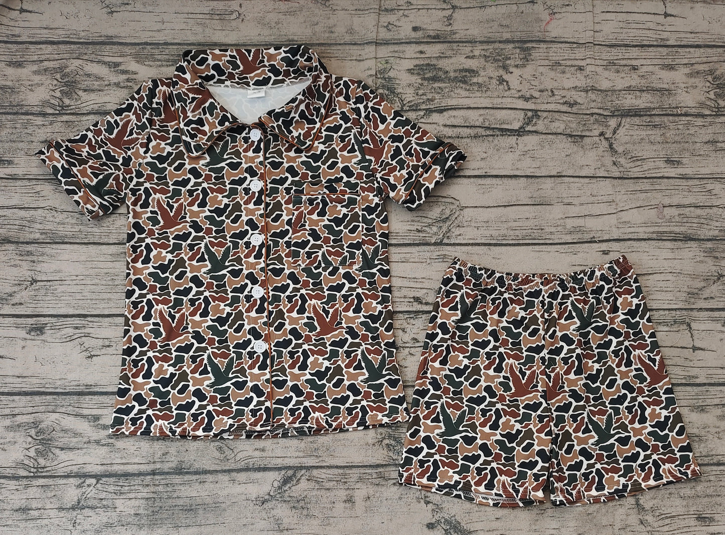 Adult Women Brown Duck Hunting Camo Buttons Tops Shorts Pajamas