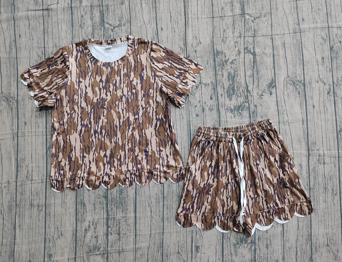 Adult Women Southern Olive Camo Top Pockets Short Scallop Clothes Sets