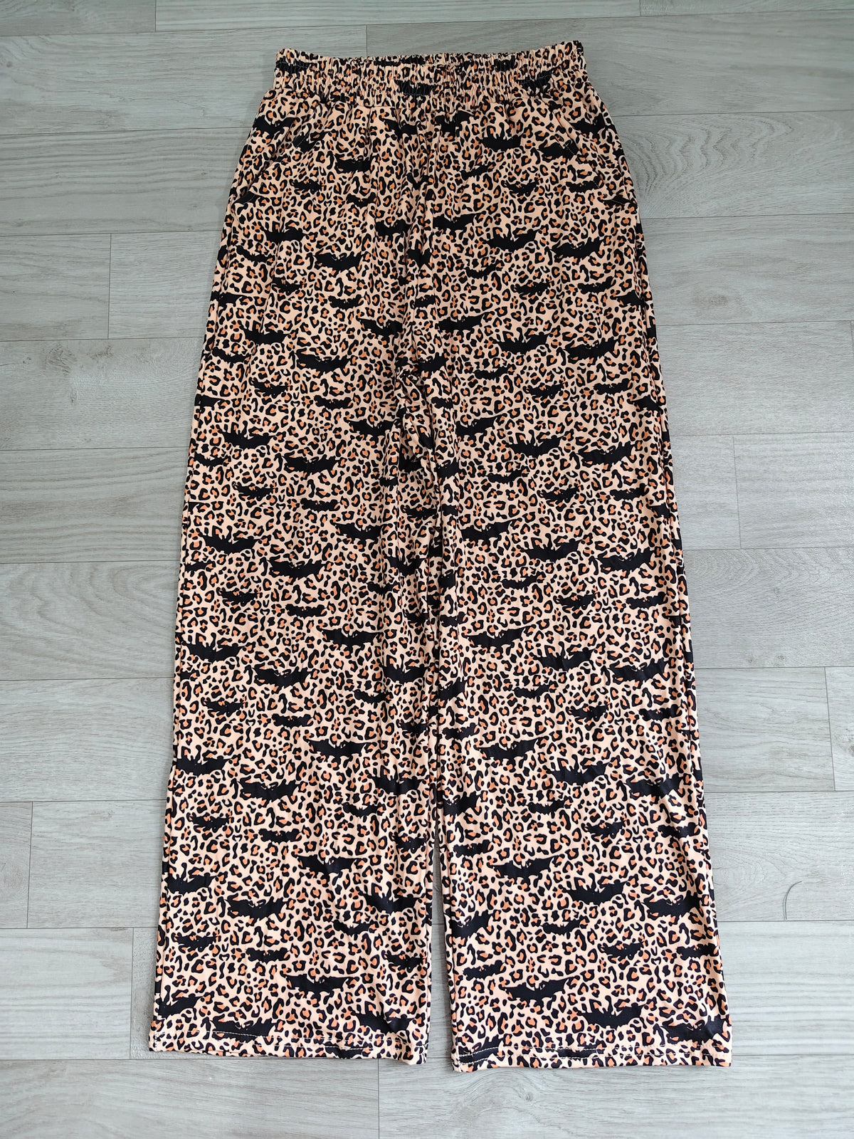 Adult Women Bats Leopard Halloween Pockets Flare Pants Bottom