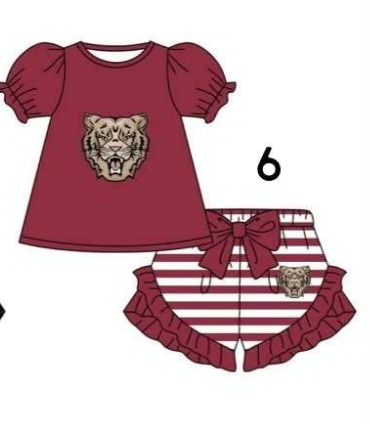 Preorder (moq 5)Baby Girls Wildcats Tunic Ruffle Bow Shorts Team Clothes Sets