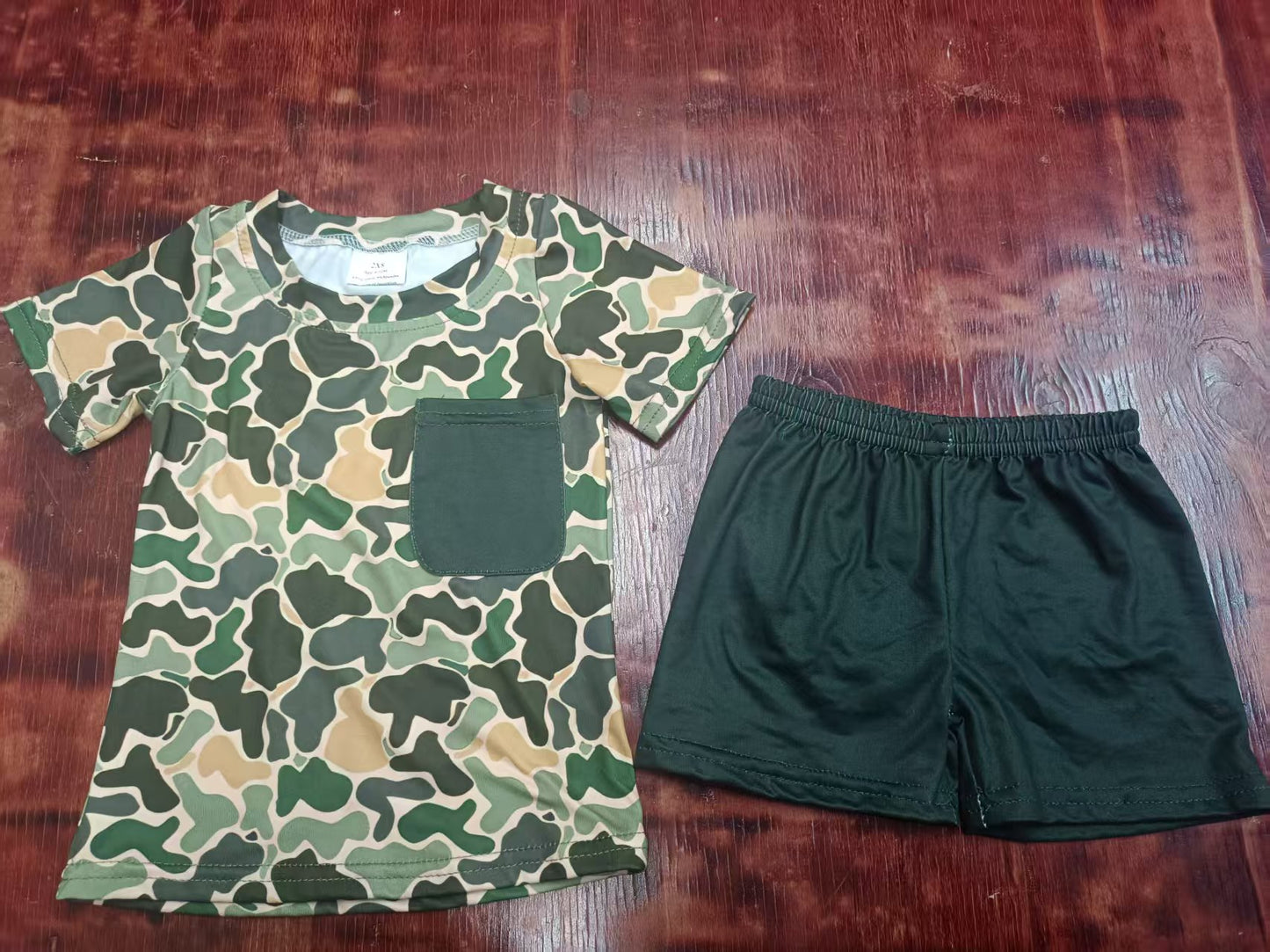 Preorder moq 5 Baby Girls Short Sleeves Dark Camo Pocket Top Short Set