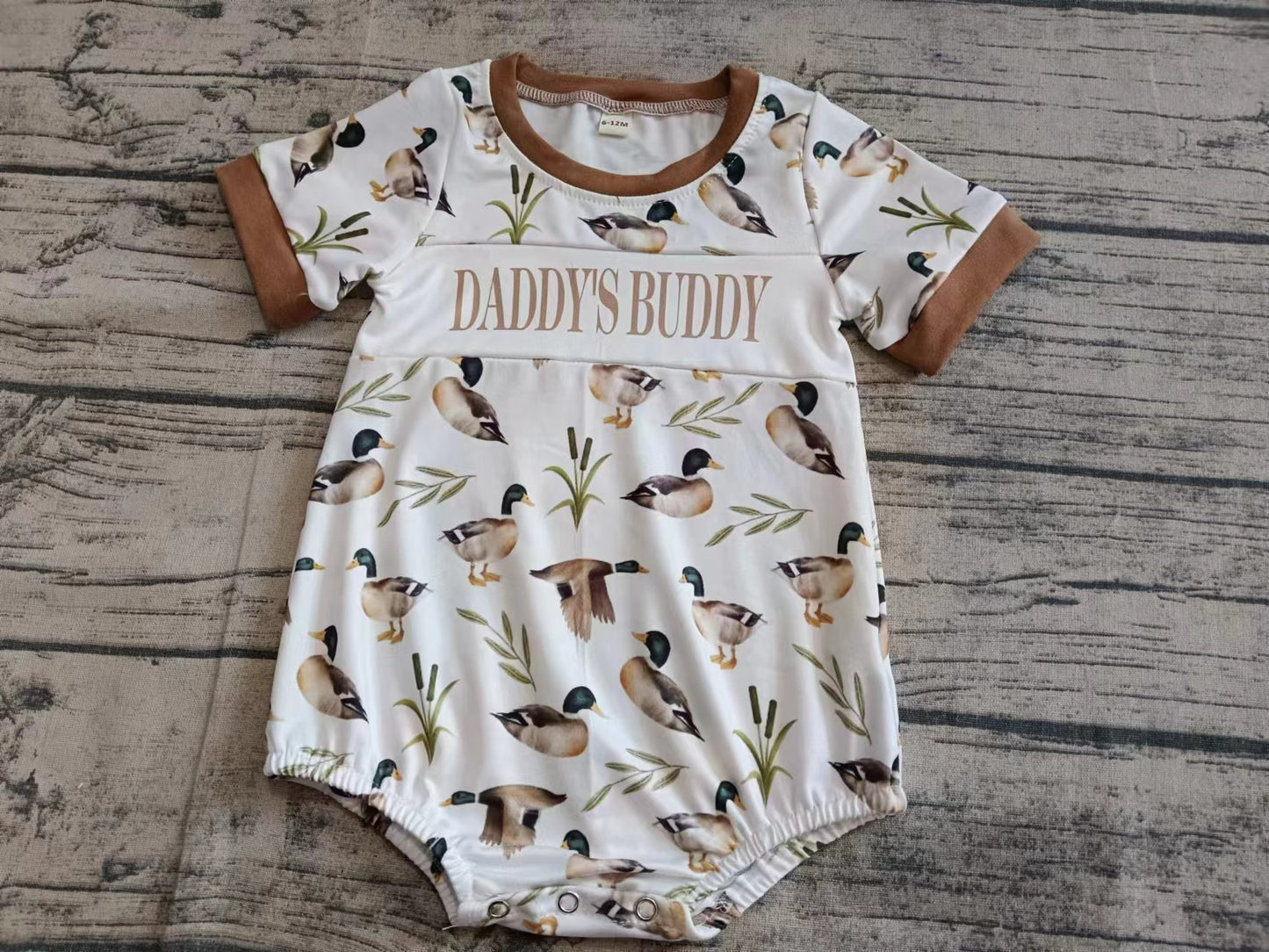 Preorder moq 5 Baby Boys Khaki Short Sleeves Daddy's Buddy Ducks Rompers