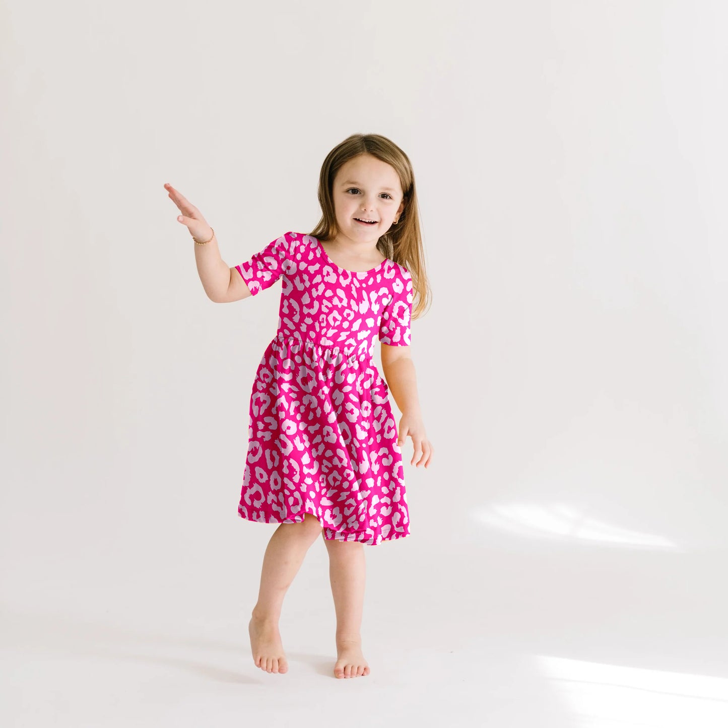 Preorder (moq 5)Baby Girls Pink Leopard Knee Length Dresses