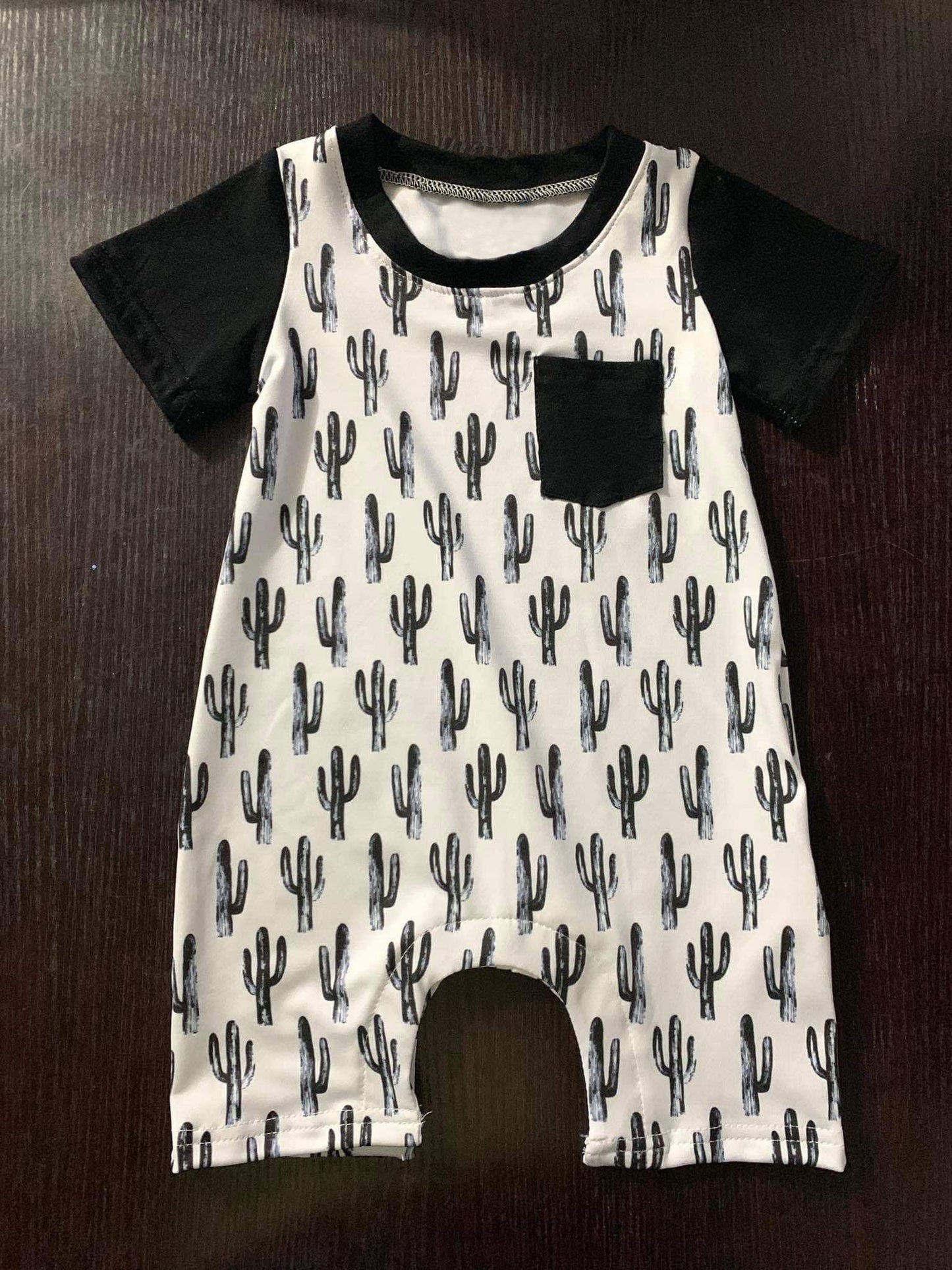 Baby boys summer cactus black rompers