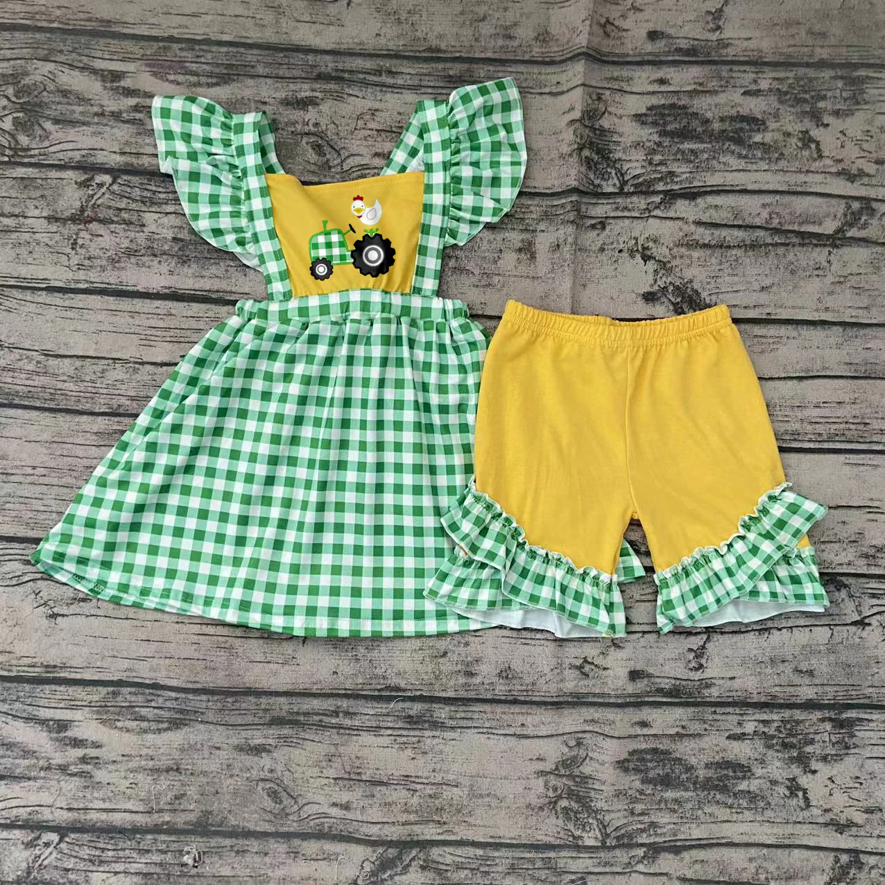 Baby girls tractor farm shorts sets