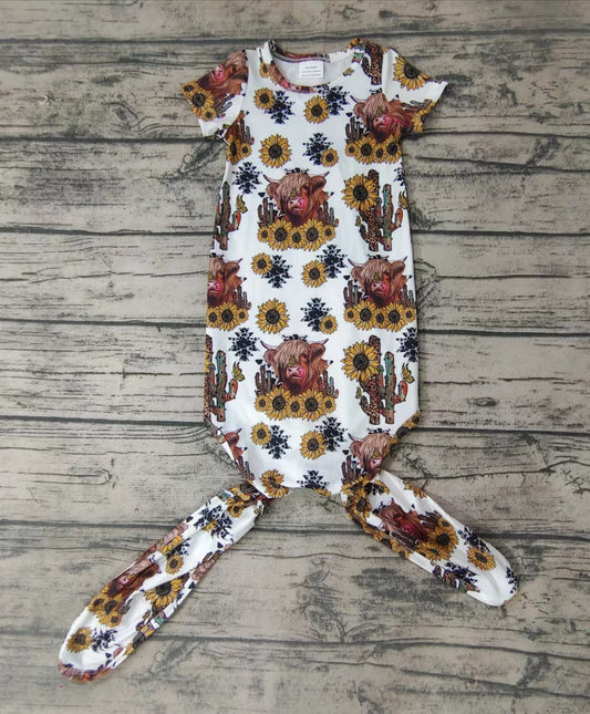 Baby newborn western cow sunflower gowns