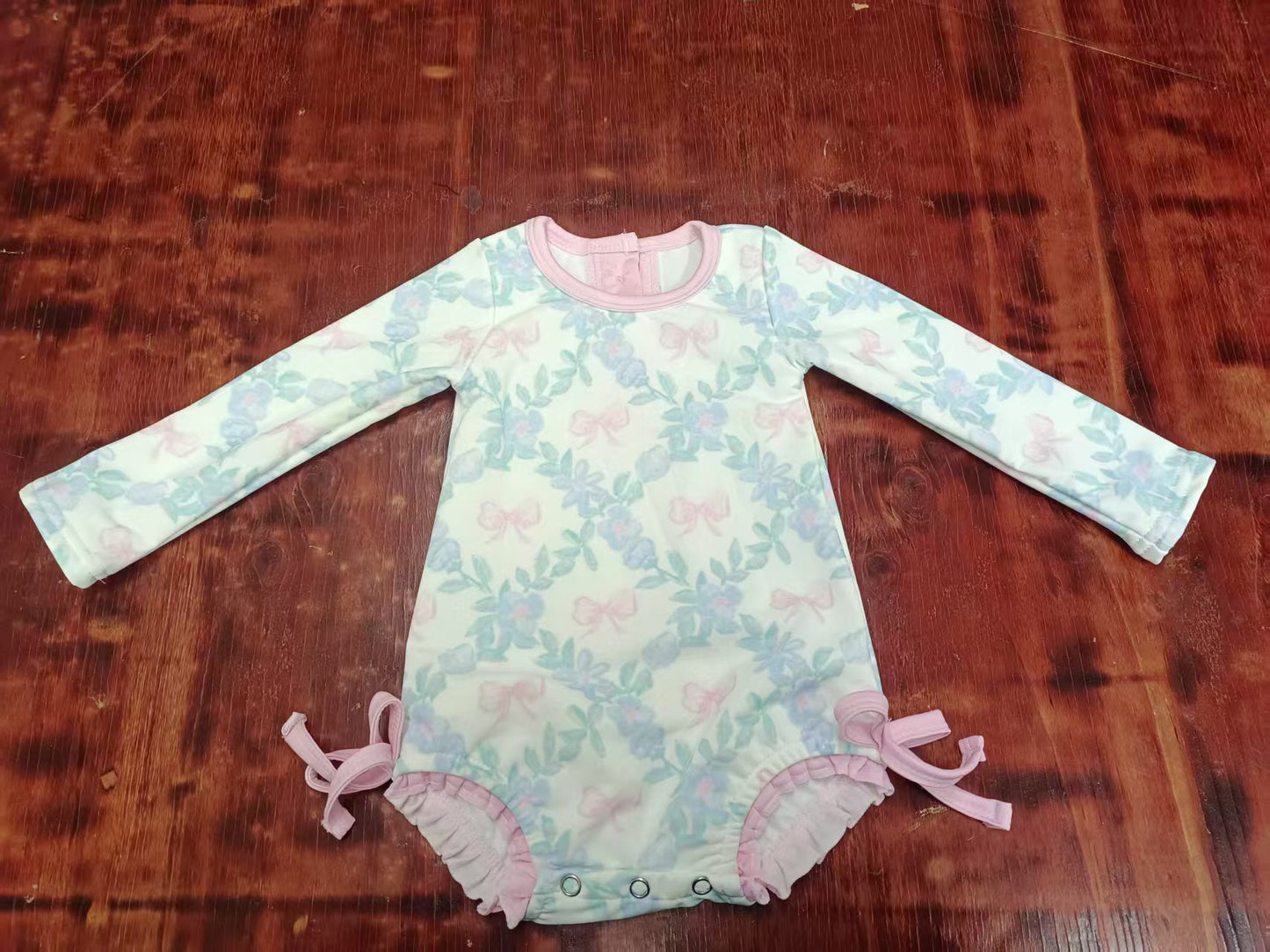 Preorder moq 5 Baby Girls Long Sleeves Pink Bows Floral Ruffle Rompers
