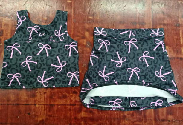Preorder moq 5 Baby Girls Sleeveless Bows Black Leopard Top Short Skirts Sets