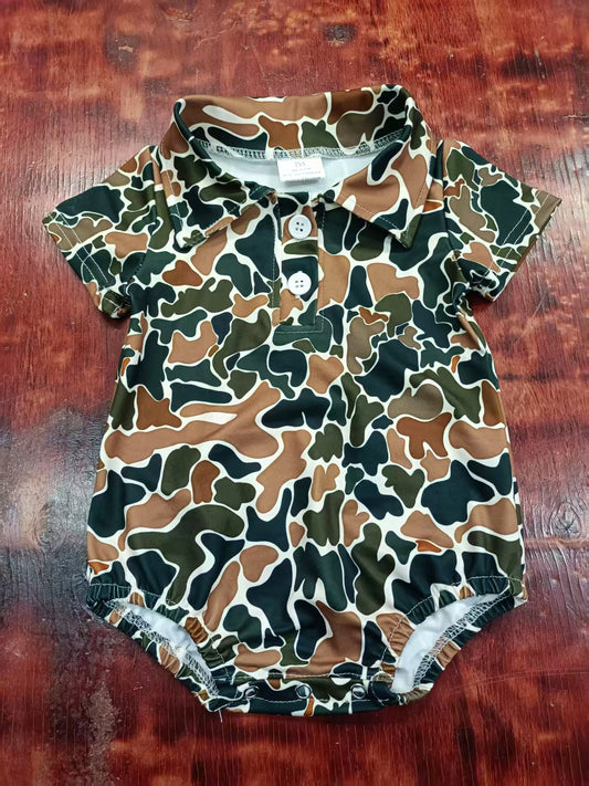 Preorder moq 5 Baby Boys Short Sleeves Green Brown Camo Button Rompers