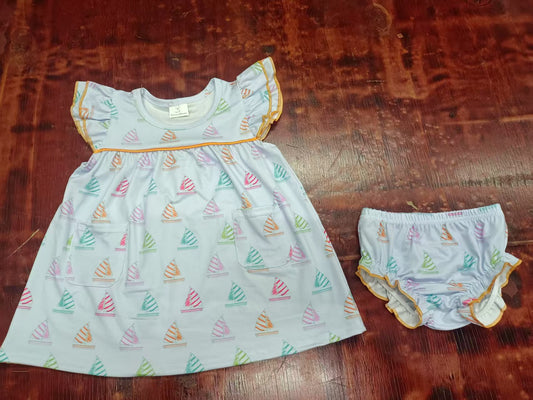 Preorder moq 5 Baby Girls Flutter Sleeves Colorful Boats Tunic Bummies Set