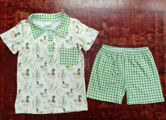 Preorder moq 5 Baby Boys Short Sleeves Ducks Button Pocket Top Green Plaid Short Set