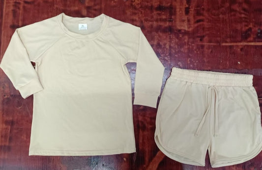 Preorder moq 5 Baby Girls Creamy White Long Sleeves Top Short Set