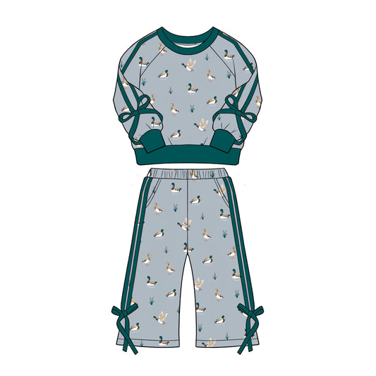 Preorder (moq 5)Baby Girls Green Ducks Top Flare Pockets Pant Hunting Clothes Sets
