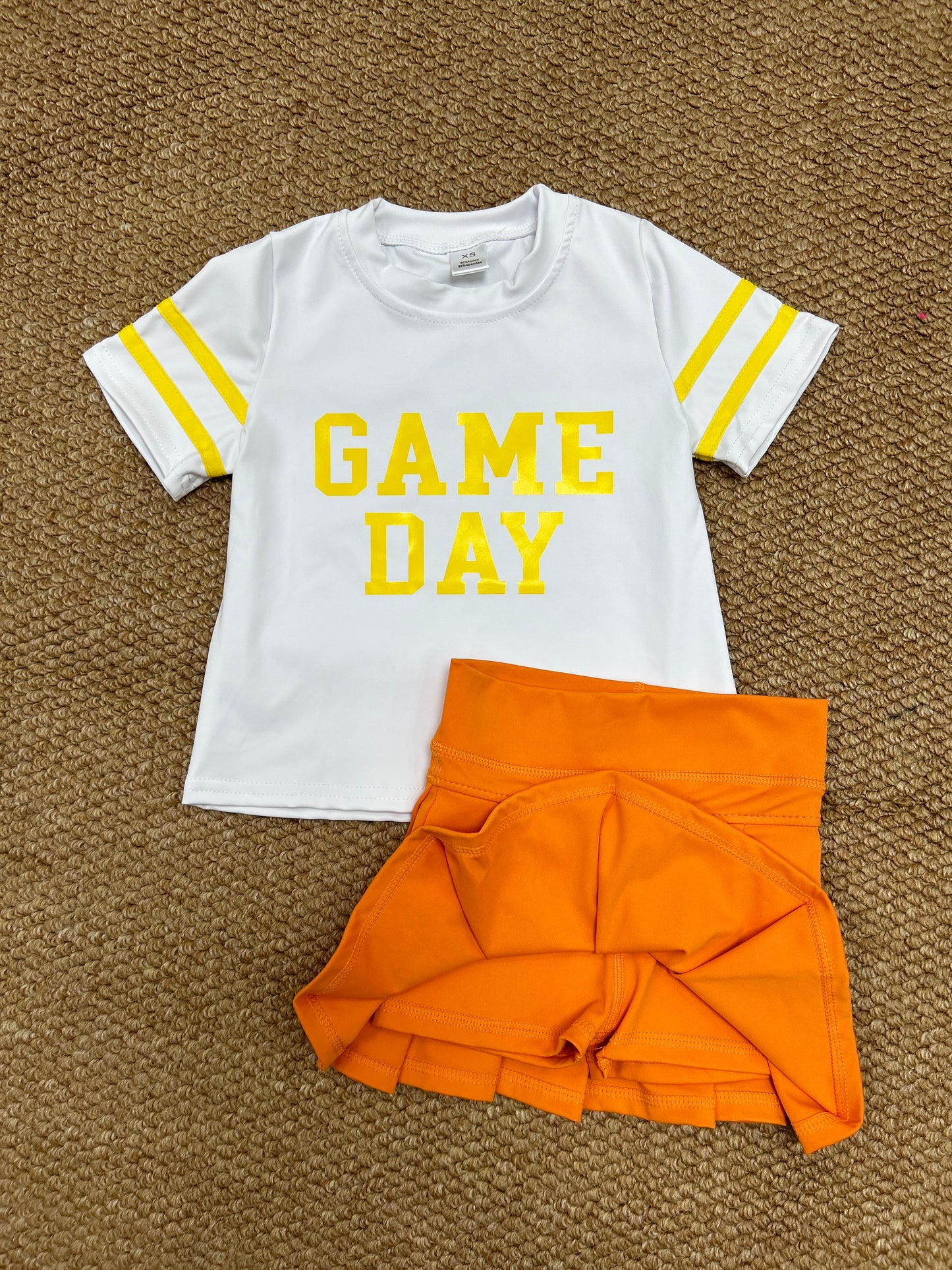 Baby Girls Vinyl Yellow Game Day Top Orange Pleated Skorts Yoga Active Team Set