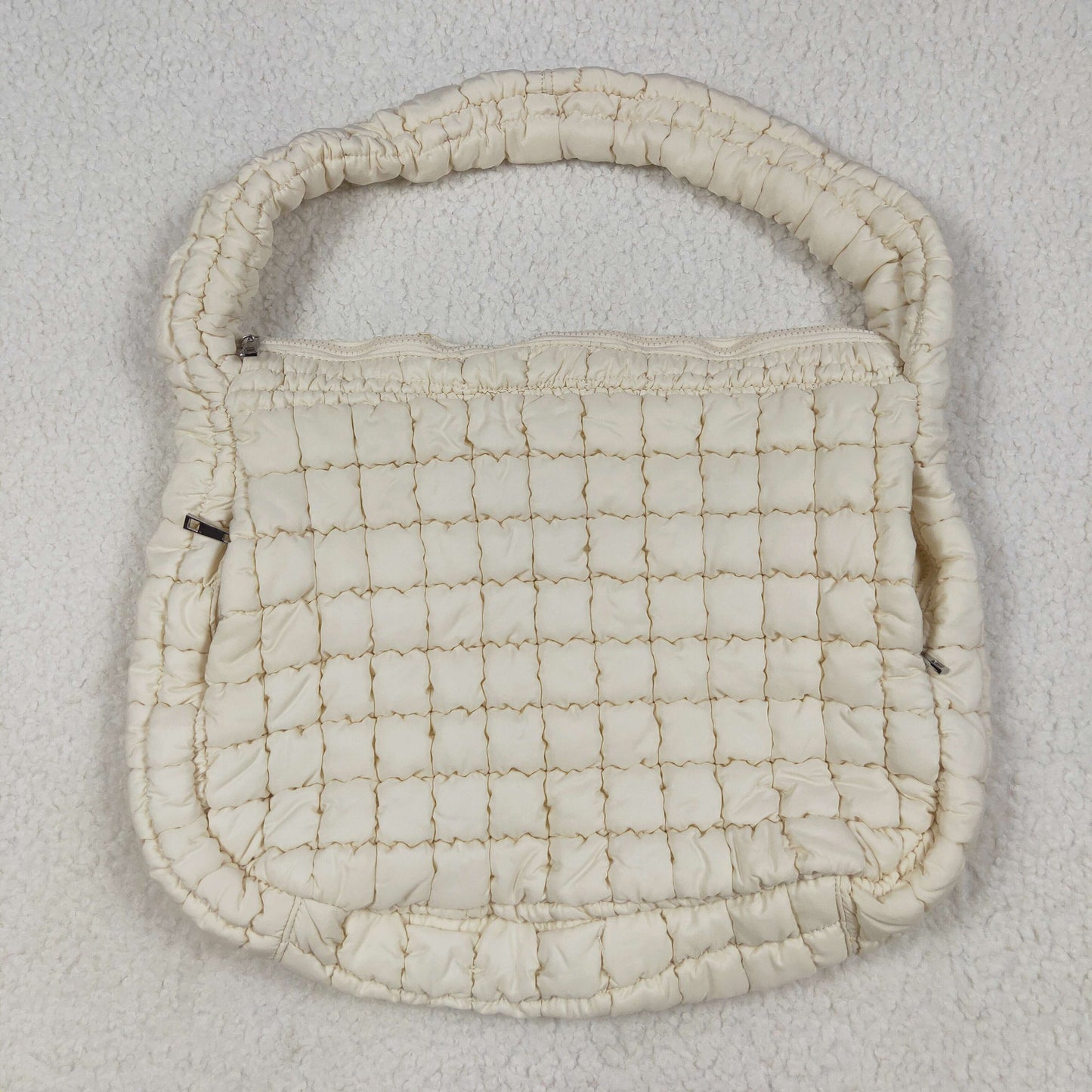 USA Zip White Handbags