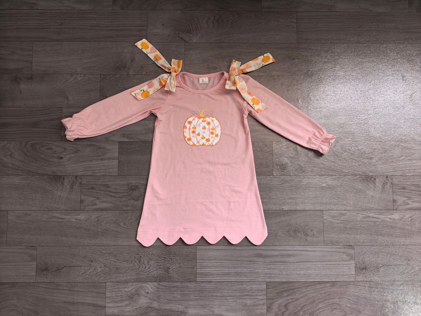 Preorder moq 5 Baby Girls Long Ruffle Sleeve Pumpkins Fall Scallop Knee Length Dresses