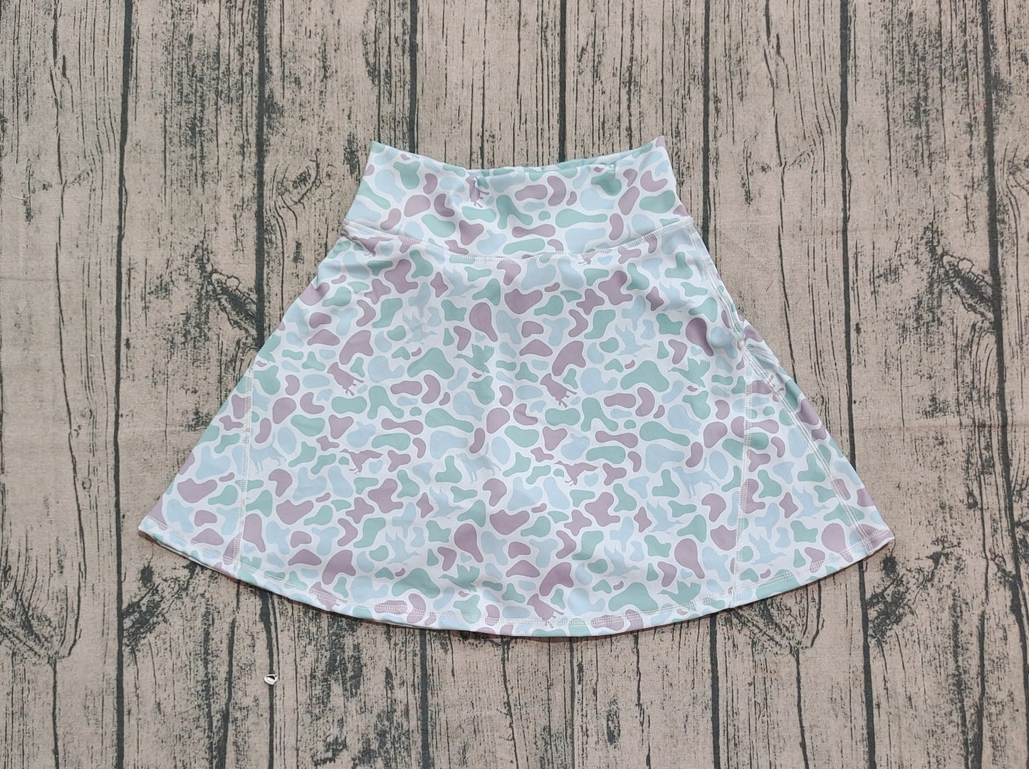 Adult Women Western Green Camo Yoga Active Skirt Shorts Bottoms