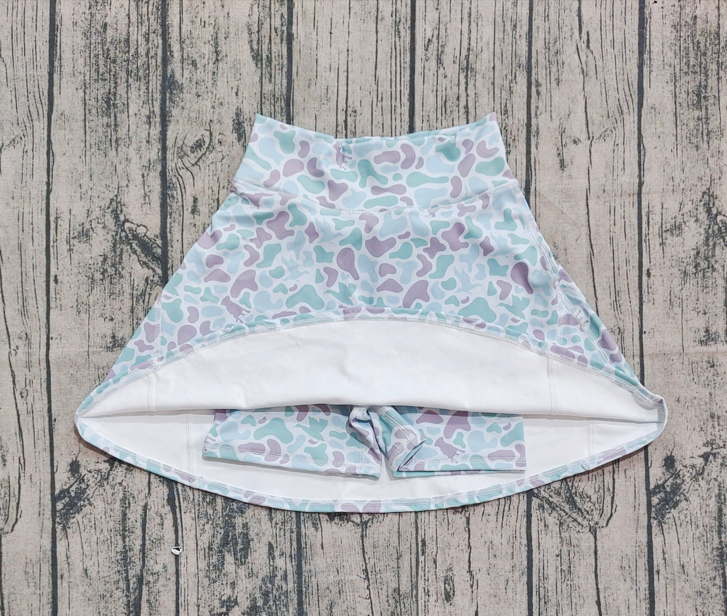 Adult Women Western Green Camo Yoga Active Skirt Shorts Bottoms