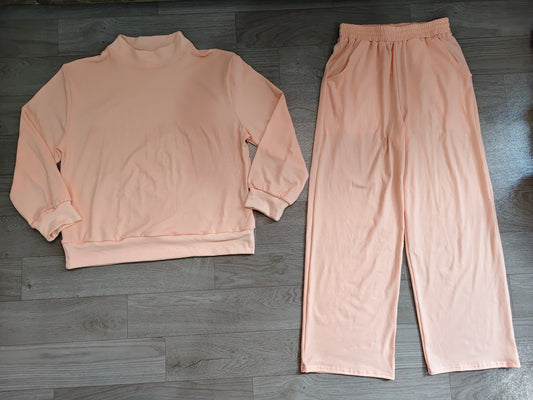 Preorder moq 5 Adult Women Light Pink Top Flare Pants Fall Pajamas Clothes Sets