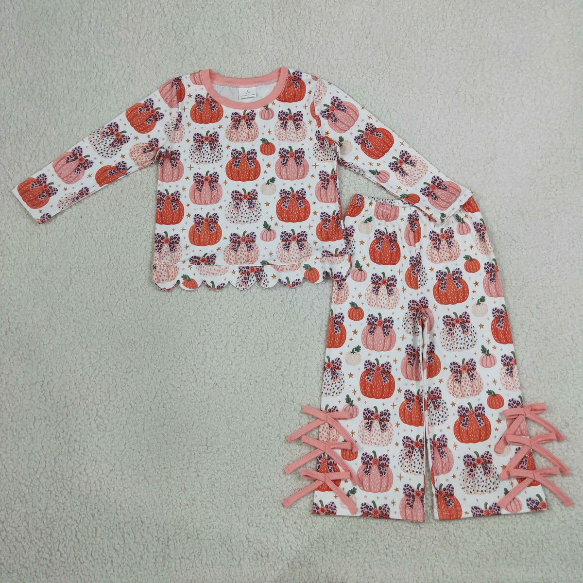 Sibling Baby Girls Bows Bats Pumpkins Scallop Top Bows Flare Pant Fall Halloweens Clothes Sets