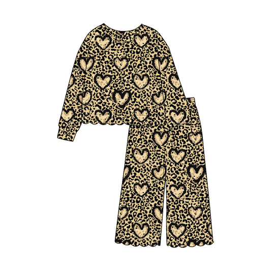 Preorder moq 5 Baby Girls Long Sleeve Leopard Hearts Top Pant Valentines Scallop Clothes Set