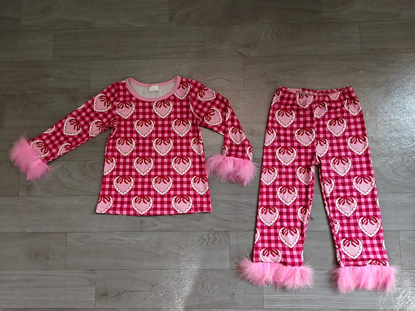 Baby Girls Pink Checked Bow Hearts Top Pant Fur Sleeves Valentines Pajamas Set Preorder