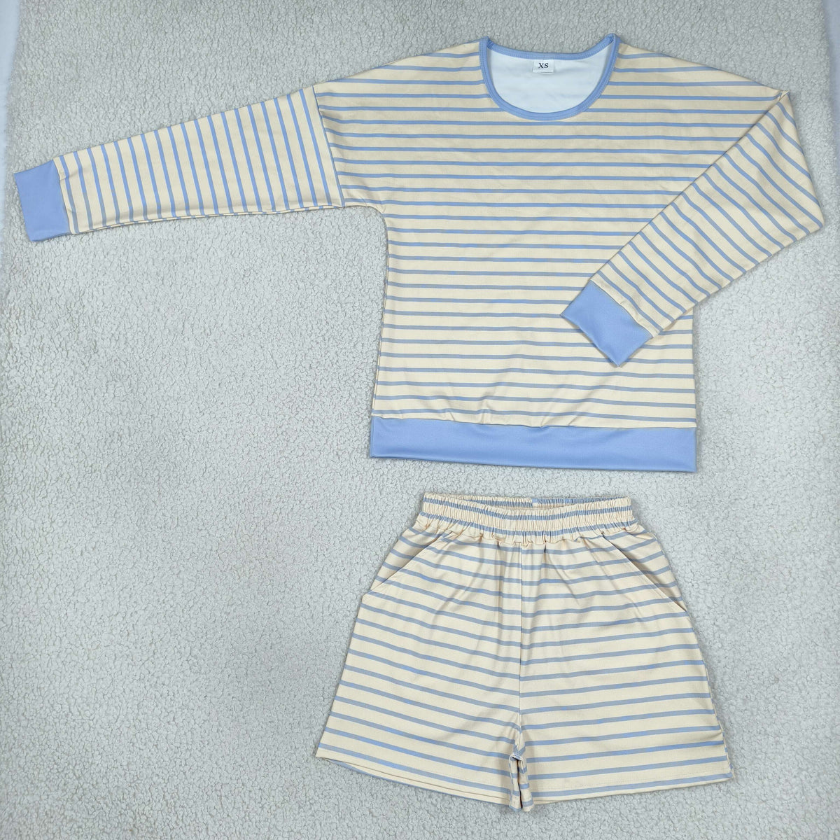 Mama and Me Girls Blue Stripe Long Sleeves Shirt Pockets Short Yoga Active Clothes Sets