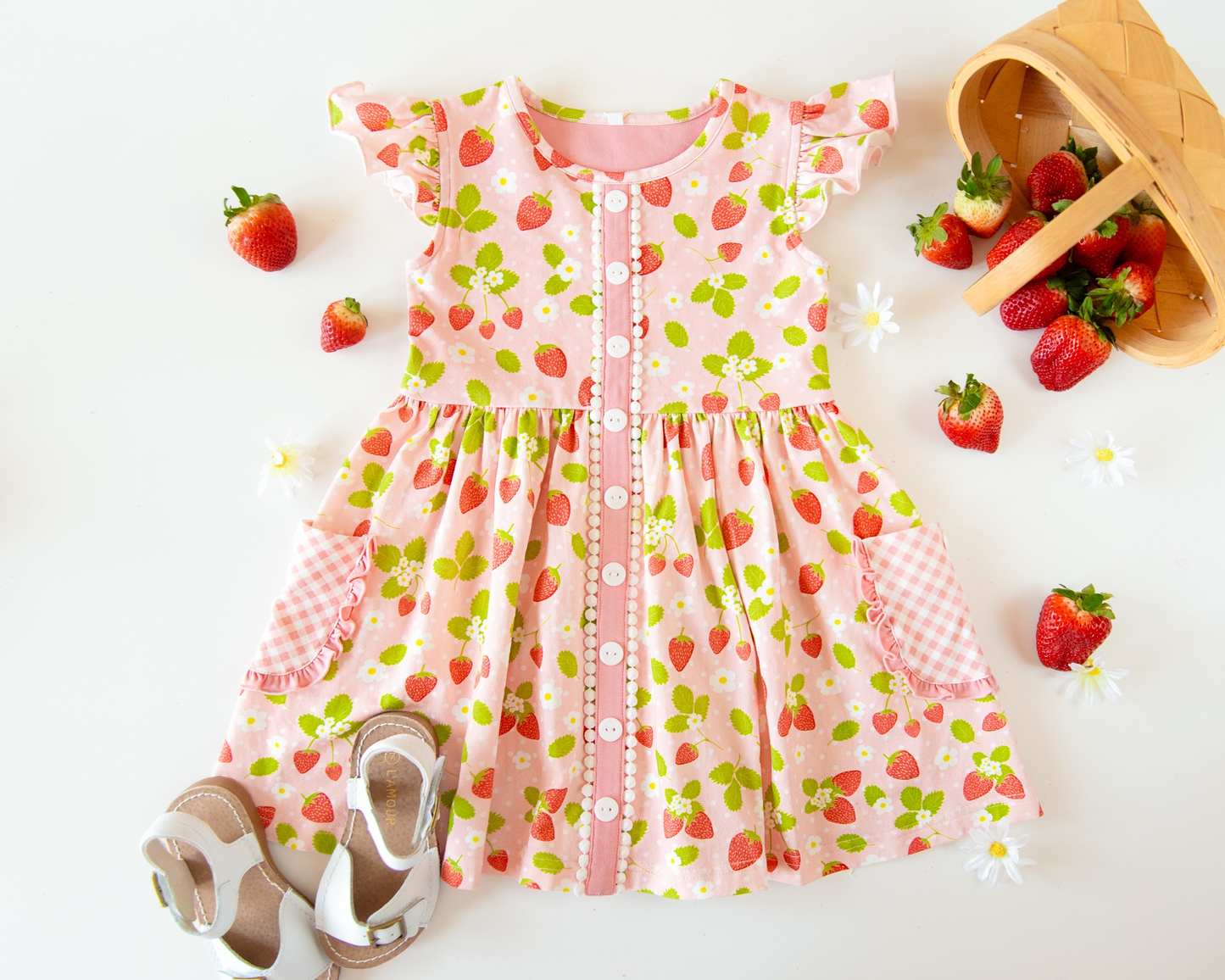 Baby Girls Flutter Sleeve Flowers Strawberry Button Pockets Knee Length Dresses Preorder