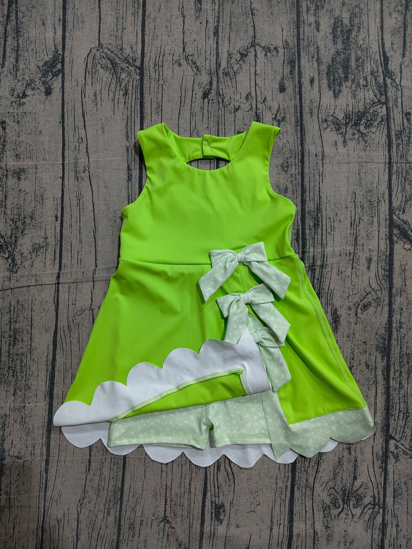 Baby Girls Light Green Sleeveless Yoga Active Shorts Bows Scallop Knee Length Dresses