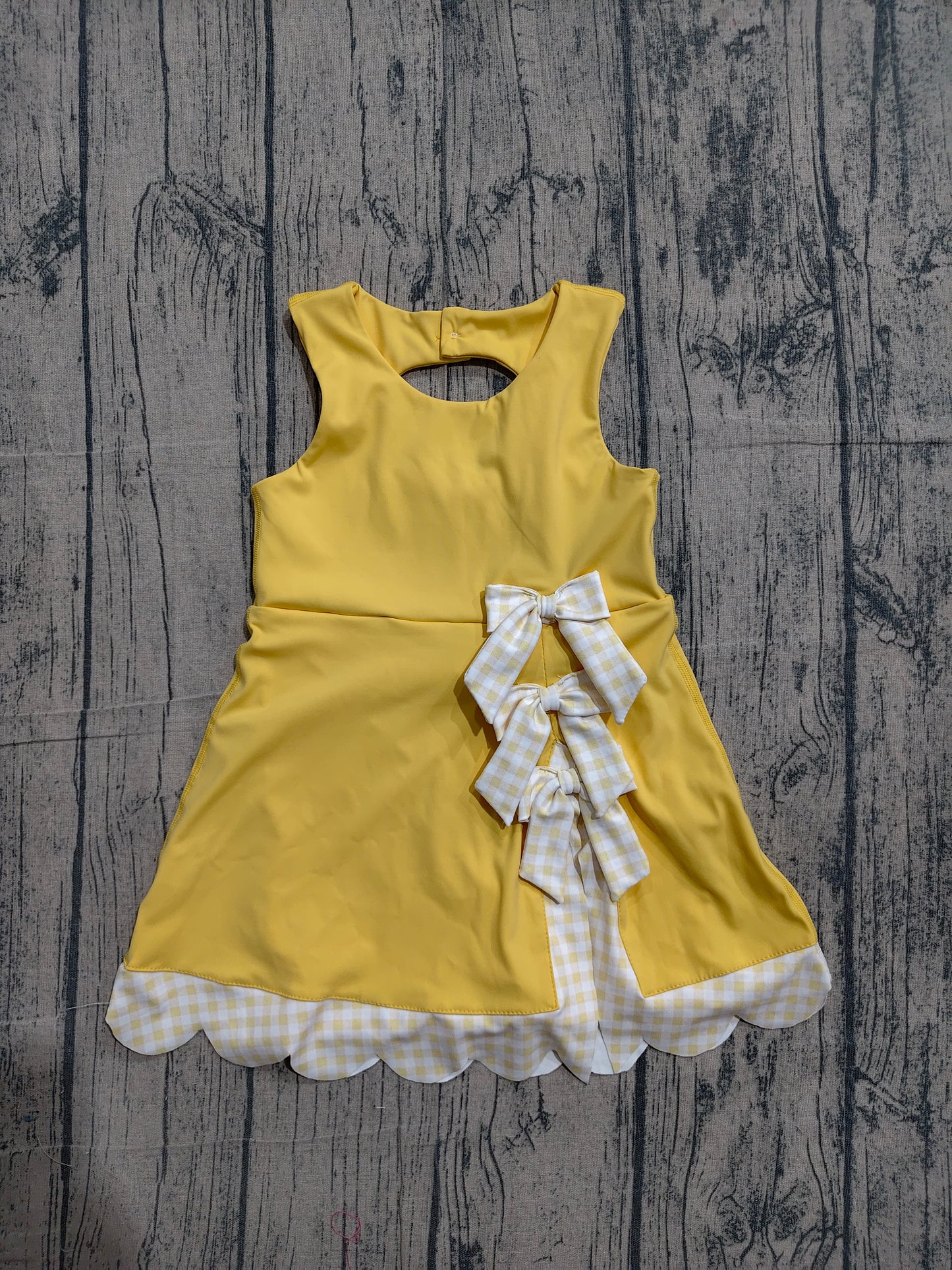 Baby Girls Yellow Sleeveless Yoga Ruffle Shorts Bows Scallop Knee Length Dresses