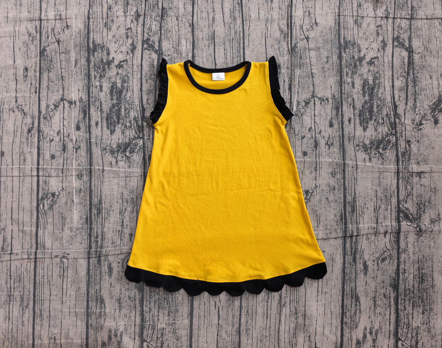 Baby Girls Sleeveless Black Gold Scallop Knee Length Dresses Preorder