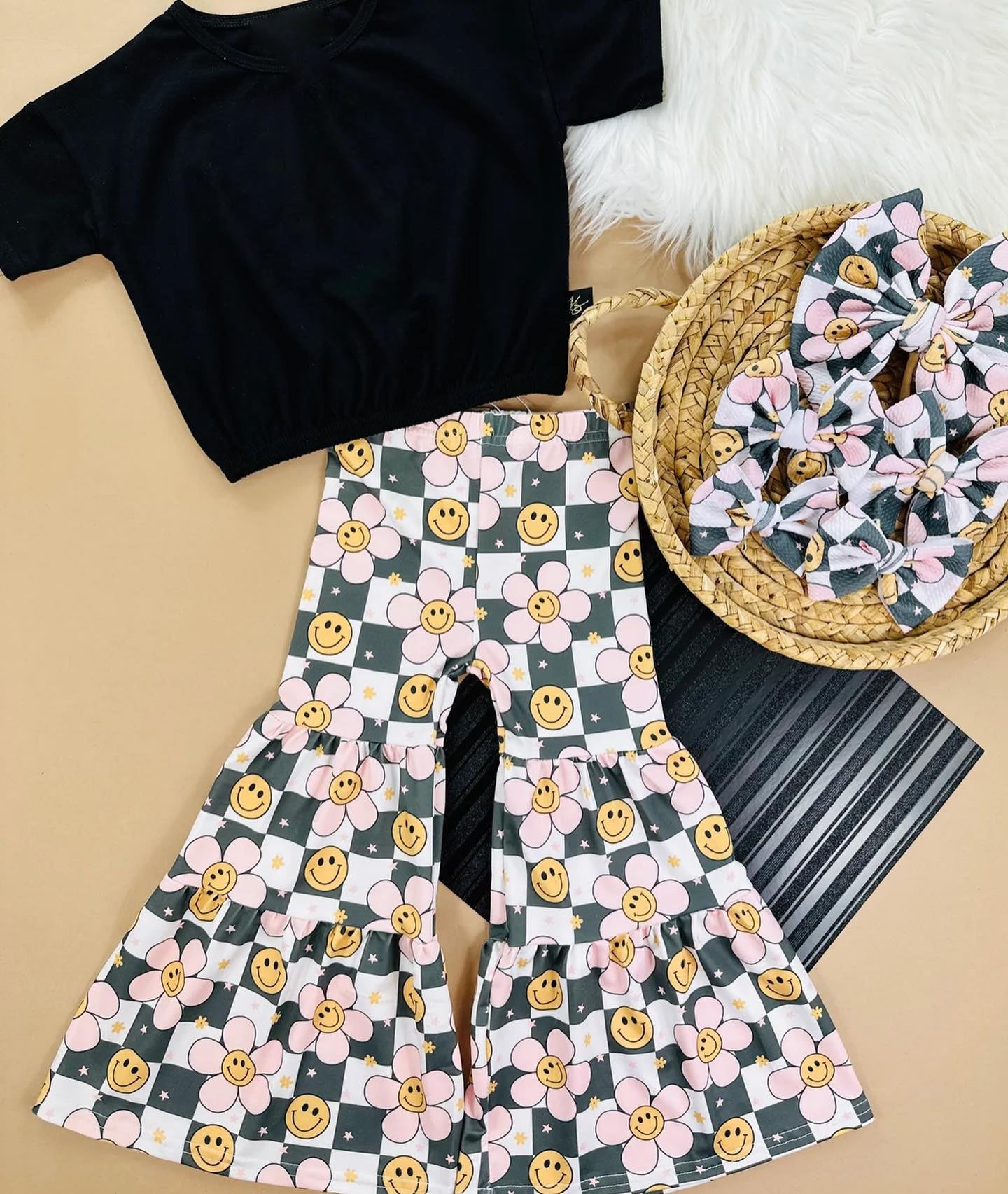 Baby Girls Black Top Smile Flowers Checked Bell Bottom Pants Clothes Sets Preorder