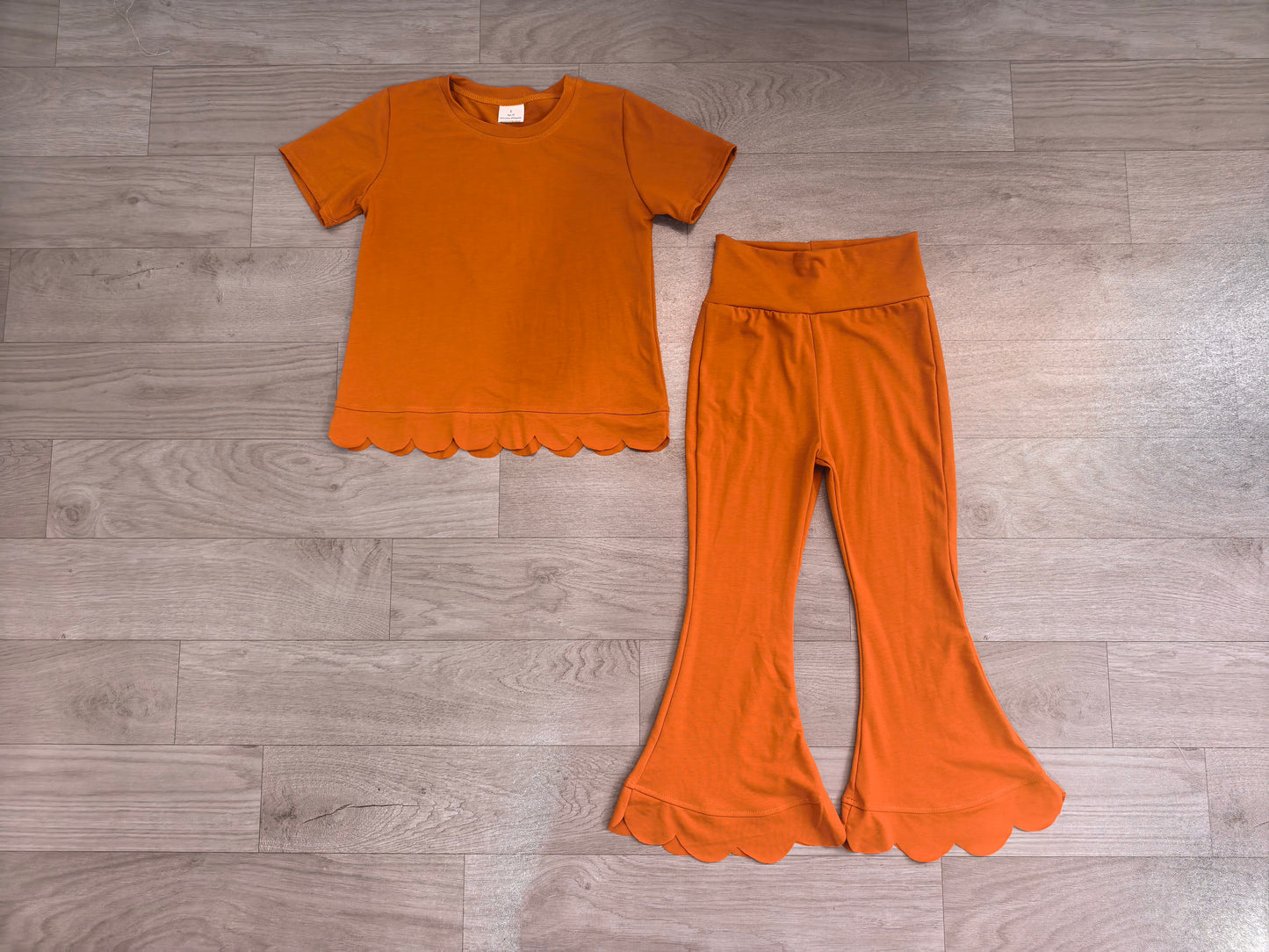 Baby Girls Short Sleeve Shirts Top Flare Pant Scallop Clothes Sets Preorder