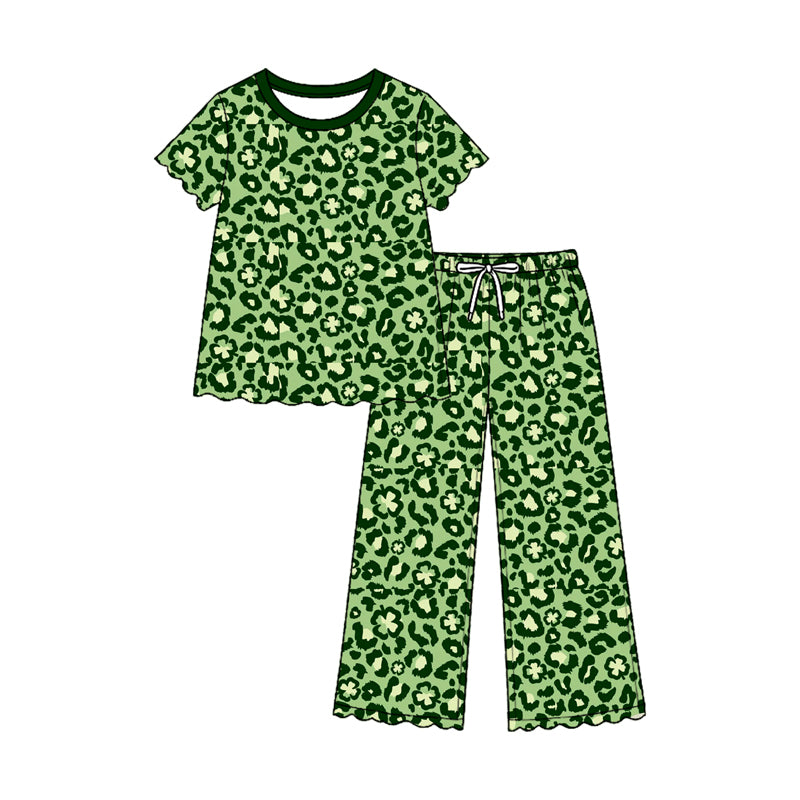 Preorder moq 5 Baby Girls Green Leopard Clovers Top Pant Scallop St Patrick Clothes Set