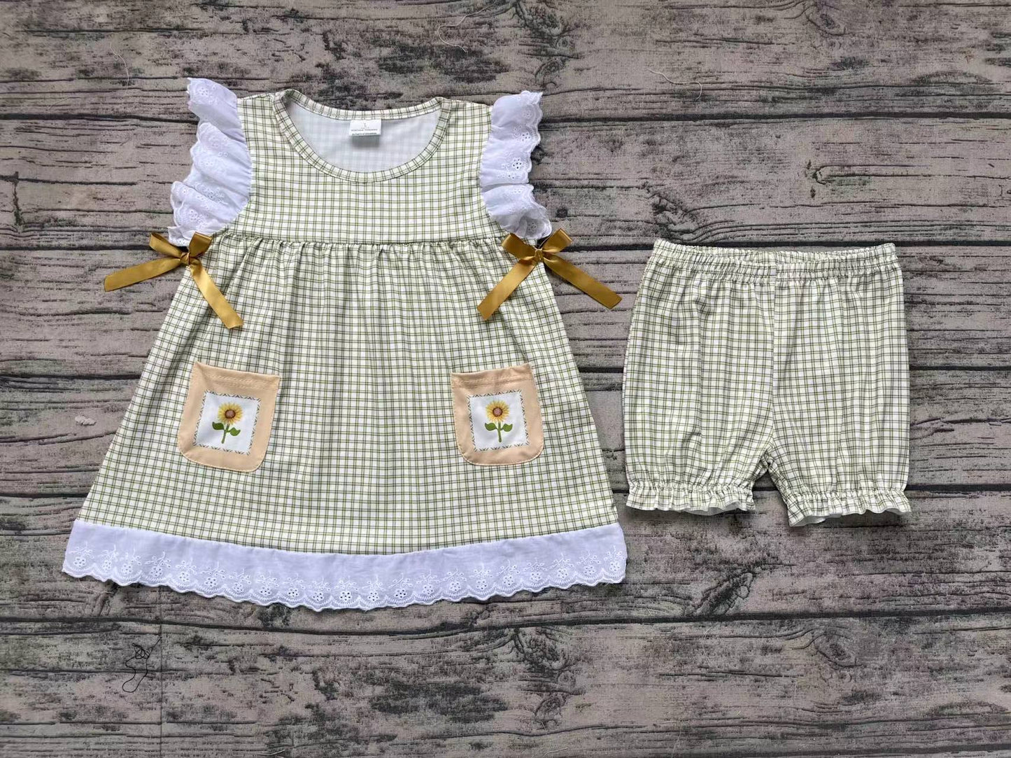 Baby Girls Green Checkered Flowers Pocket Tunic Shorts Clothes Sets