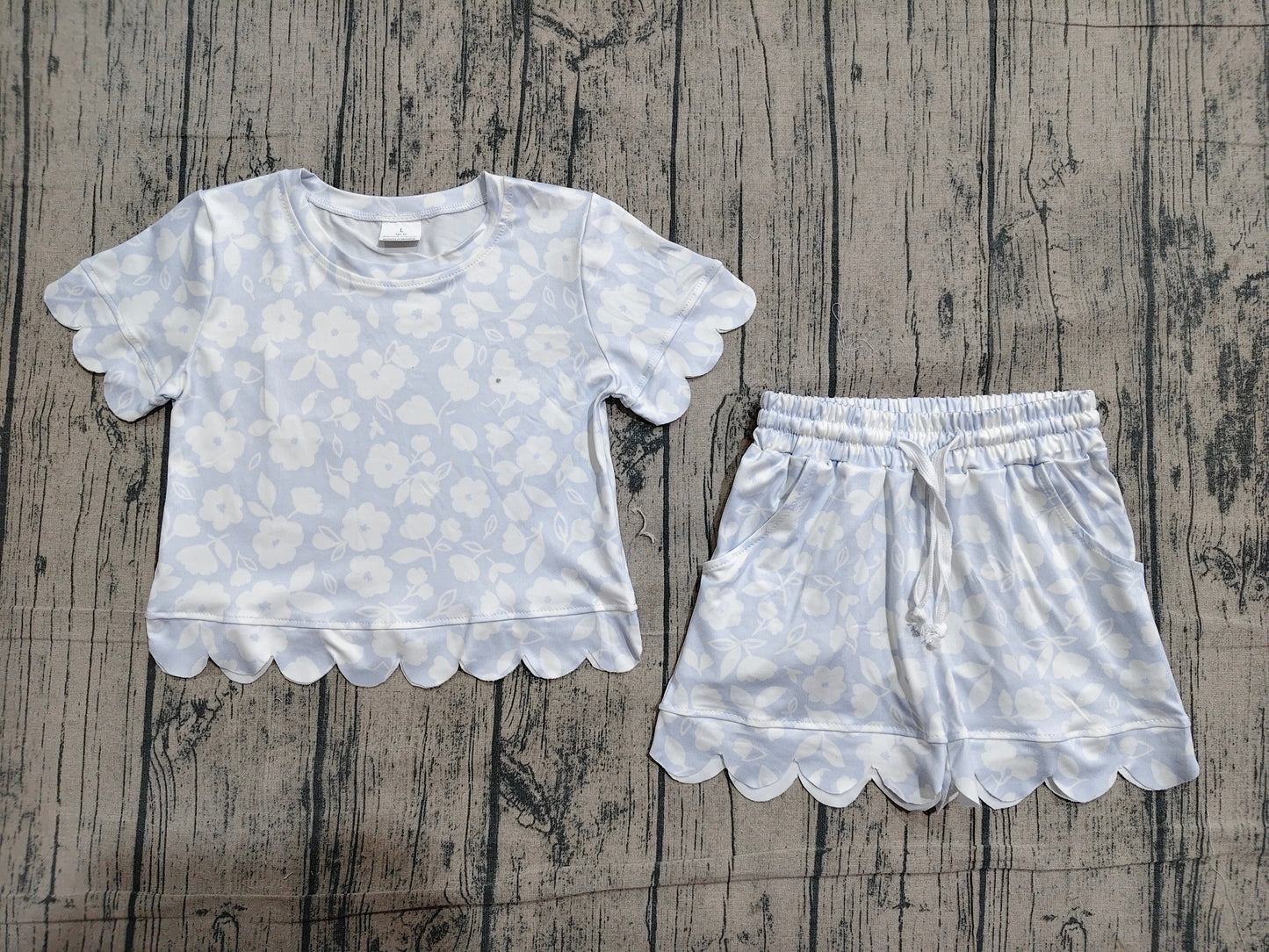 Baby Girls Light Blue Flowers Top Pockets Short Scallop Clothes Set