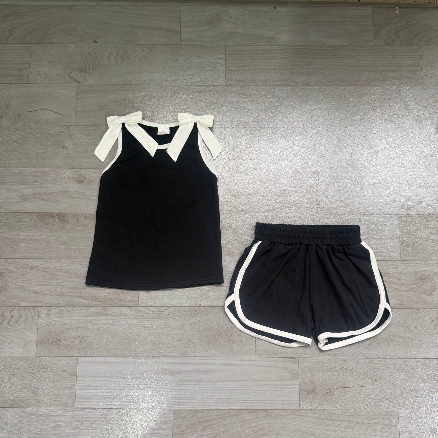 Baby Girls Black White Bows Sleeveless Top Short Clothes Sets