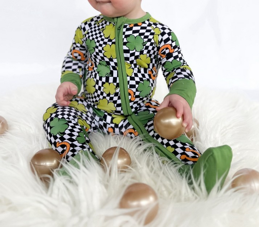 Baby Infant Boys St Patrick Day Quatrefoil Zip Rompers preorder