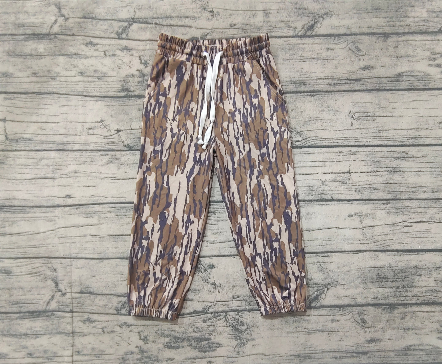 Adult Women Bottomland Camo Pocket Bottom Pants Legging Preorder