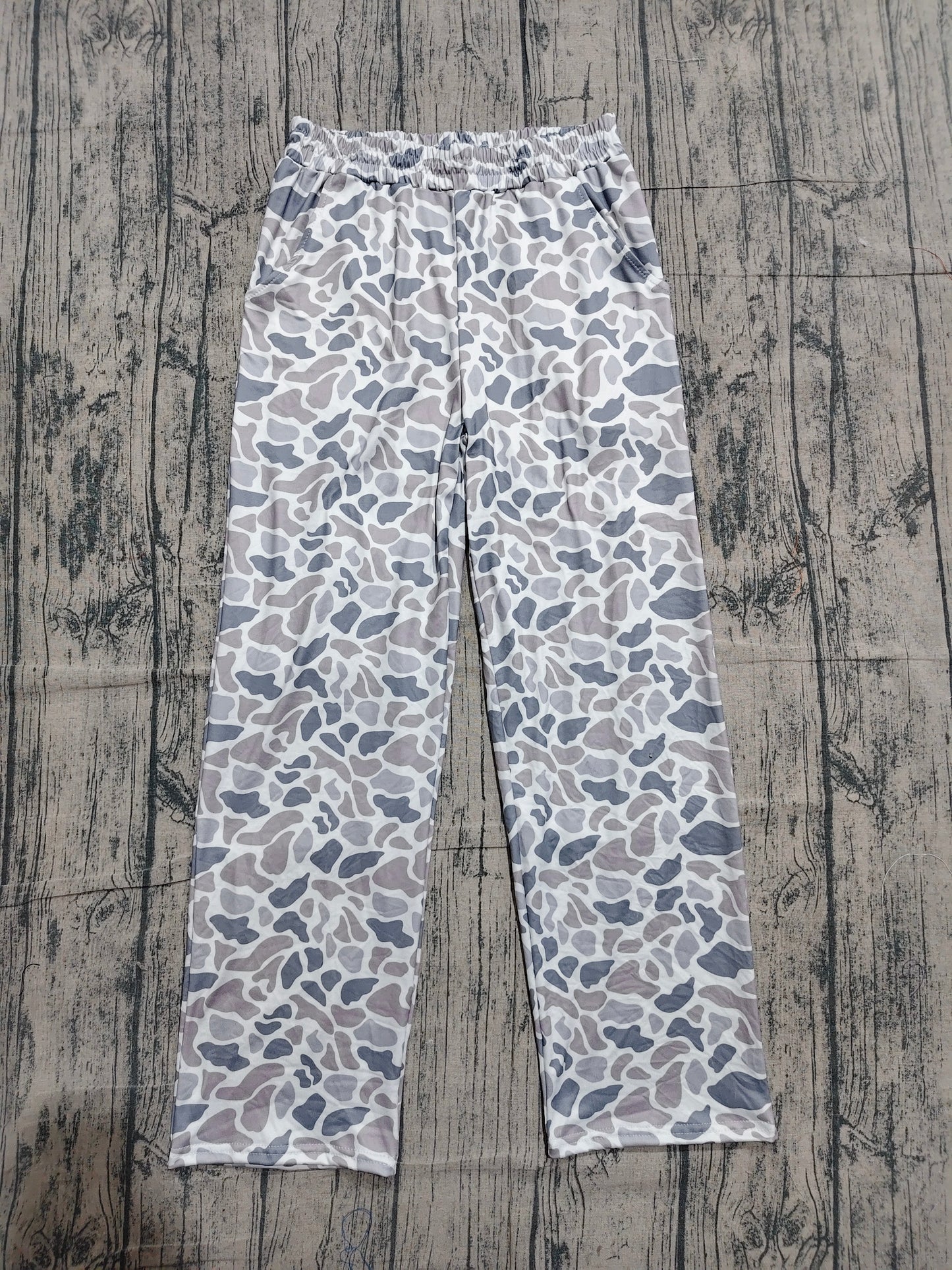 Adult Women Southern Light Grey Camo Pockets Straight Pants Bottom